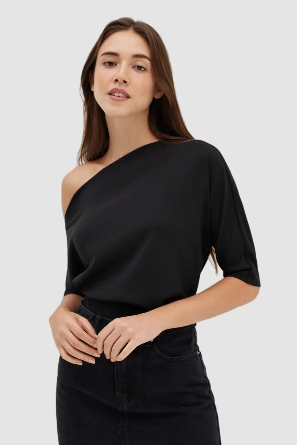 Moss Black Top